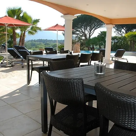 Baya Nocleg ze śniadaniem *